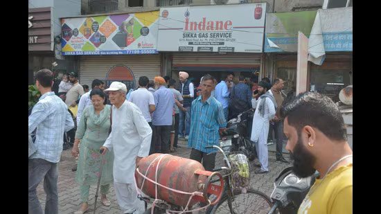 ਪੰਜਾਬ ਵਿਧਾਨ ਸਭਾ ਨੇ LPG ਦੀ ਕਮੀ ਨੂੰ ਲੈ ਕੇ ਕੇਂਦਰ ਦੀ ਨਿੰਦਾ ਕਰਨ ਵਾਲਾ ਮਤਾ ਪਾਸ ਕੀਤਾ