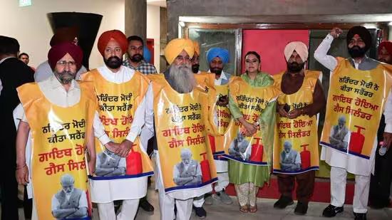 ਪੰਜਾਬ ਵਿਧਾਨ ਸਭਾ ਨੇ ਸਰਬਸੰਮਤੀ ਨਾਲ ਕਾਂਸ਼ੀ ਰਾਮ ਨੂੰ ਭਾਰਤ ਰਤਨ ਦੇਣ ਦੀ ਮੰਗ ਕੀਤੀ