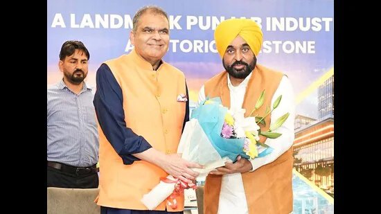 ਮੁੱਖ ਮੰਤਰੀ ਮਾਨ ਨੇ ਉਦਯੋਗਿਕ ਨੀਤੀ ਦਾ ਖੁਲਾਸਾ ਕੀਤਾ, 75 ਹਜ਼ਾਰ ਕਰੋੜ ਰੁਪਏ ਦੇ ਨਿਵੇਸ਼ ‘ਤੇ ਨਜ਼ਰ