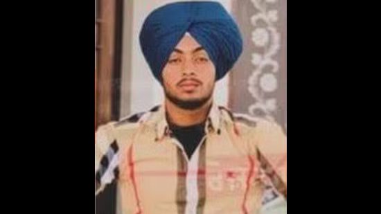 ਮੰਗਾਂ ਪੂਰੀਆਂ ਹੋਣ ਤੱਕ ਨਹੀਂ ਕਰਾਂਗੇ ਸਸਕਾਰ : ਗੁਰਦਾਸਪੁਰ ਮੁਕਾਬਲੇ ‘ਚ ਮਾਰੇ ਗਏ ਨੌਜਵਾਨ ਦੇ ਵਾਰਸਾਂ