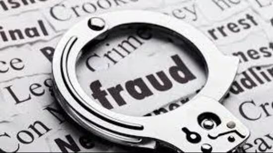 ਲੁਧਿਆਣਾ: 15 ਲੱਖ ਦੇ ਕੋਰੀਅਰ ਘੁਟਾਲੇ ਦਾ ਪਰਦਾਫਾਸ਼; ਬਿਆਸ ਤੋਂ 2 ਕਾਬੂ, ਮਾਸਟਰ ਮਾਈਂਡ ਫਰਾਰ