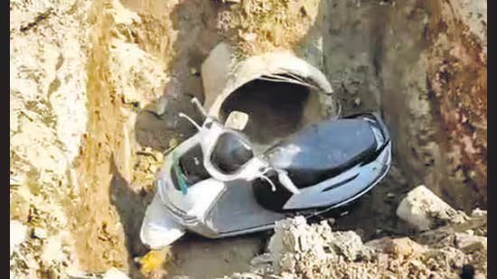 ਲੁਧਿਆਣਾ: ਖੁੱਲ੍ਹੇ ਮੈਨਹੋਲ ‘ਚ ਡਿੱਗਿਆ 68 ਸਾਲਾ ਵਿਅਕਤੀ ਜ਼ਖ਼ਮੀ