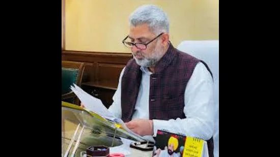 ਸਰਕਾਰ ਨੇ ਮਤਾ ਪੇਸ਼ ਕੀਤਾ, ਊਰਜਾ ਸੰਕਟ ‘ਤੇ ਕੇਂਦਰ ਦੀ ਆਲੋਚਨਾ