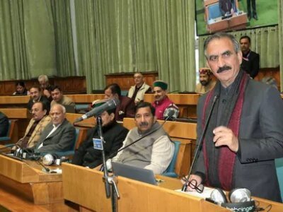 ਹਿਮਾਚਲ ਦਾ ਬਜਟ: ਸੁੱਖੂ ਨੇ ਵਿੱਤੀ ਸੰਕਟ ਨਾਲ ਨਜਿੱਠਣ ਲਈ 3,586 ਕਰੋੜ ਰੁਪਏ ਖਰਚੇ, ਤਨਖਾਹਾਂ ਨੂੰ ਟਾਲਿਆ