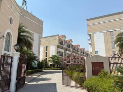 ਚੰਡੀਗੜ੍ਹ: 45 ਰੁਪਏ ਪ੍ਰਤੀ ਯੂਨਿਟ ਬਿਜਲੀ, 11 ਘੰਟੇ ਦੀ ਆਊਟੇਜ, ਰਿਹਾਇਸ਼ੀ ਘਰ ਛੱਡ ਕੇ ਭੱਜੇ