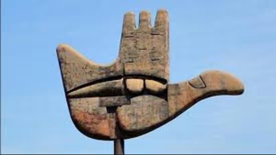 ਚੰਡੀਗੜ੍ਹ: ਕੈਟ ਨੇ ਹੈੱਡ ਕਾਂਸਟੇਬਲ ਦੀਆਂ ਤਰੱਕੀਆਂ ਲਈ ਲਿਖਤੀ ਪ੍ਰੀਖਿਆ ਨੂੰ ਬਰਕਰਾਰ ਰੱਖਿਆ ਹੈ