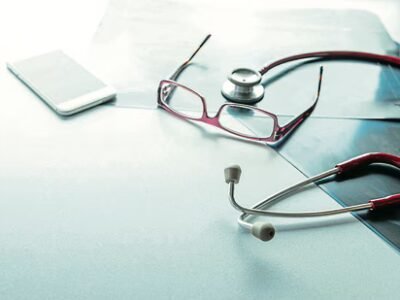 ਚੰਡੀਗੜ੍ਹ: ਸੀਬੀਆਈ ਨੇ ਸਾਬਕਾ ਸੈਨਿਕਾਂ ਦੇ ਮੈਡੀਕਲ ਰਿਮਬਰਸਮੈਂਟ ਵਿੱਚ ਧੋਖਾਧੜੀ ਦਾ ਪਰਦਾਫਾਸ਼ ਕਰਦਿਆਂ ਡਾਕਟਰਾਂ, ਹਸਪਤਾਲਾਂ 'ਤੇ ਕੇਸ ਦਰਜ ਕੀਤਾ ਹੈ।