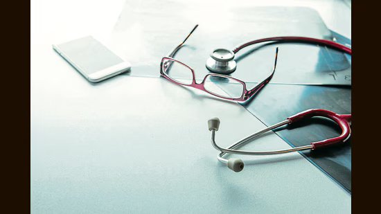 ਚੰਡੀਗੜ੍ਹ: ਸੀਬੀਆਈ ਨੇ ਸਾਬਕਾ ਸੈਨਿਕਾਂ ਦੇ ਮੈਡੀਕਲ ਰਿਮਬਰਸਮੈਂਟ ਵਿੱਚ ਧੋਖਾਧੜੀ ਦਾ ਪਰਦਾਫਾਸ਼ ਕਰਦਿਆਂ ਡਾਕਟਰਾਂ, ਹਸਪਤਾਲਾਂ ‘ਤੇ ਕੇਸ ਦਰਜ ਕੀਤਾ ਹੈ।