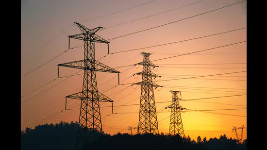 ਪੰਜਾਬ: ਜਨਤਕ ਗਰਮੀ ਦਾ ਸਾਹਮਣਾ ਕਰਦੇ ਹੋਏ, PSPCL ਨੇ 4 ਘੰਟਿਆਂ ‘ਤੇ ਯੋਜਨਾਬੱਧ ਬਿਜਲੀ ਕੱਟਾਂ ਨੂੰ ਰੋਕ ਦਿੱਤਾ ਹੈ