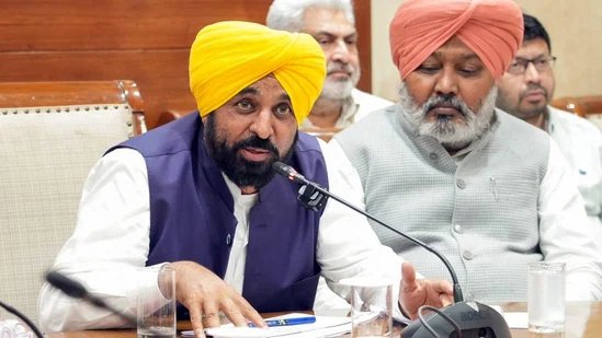 ਪੰਜਾਬ ਨੇ ਬੇਅਦਬੀ ਕਾਨੂੰਨ ਨੂੰ ਸਖ਼ਤ ਕੀਤਾ, ਉਮਰ ਕੈਦ ਅਤੇ ਭਾਰੀ ਜੁਰਮਾਨੇ ਦੀ ਤਜਵੀਜ਼ ਕੀਤੀ