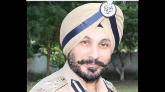 ਪੰਜਾਬ ਸਰਕਾਰ ਨੇ ਡੀਆਈਜੀ ਇੰਦਰਬੀਰ ਖ਼ਿਲਾਫ਼ ਨਸ਼ਿਆਂ ਅਤੇ ਭ੍ਰਿਸ਼ਟਾਚਾਰ ਦੇ ਕੇਸਾਂ ਵਿੱਚ ਮੁਕੱਦਮਾ ਚਲਾਉਣ ਦੀ ਦਿੱਤੀ ਮਨਜ਼ੂਰੀ