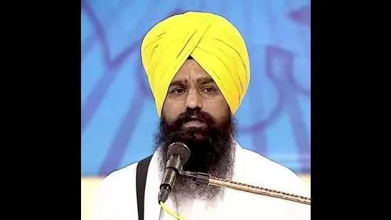 ‘ਰਾਜ ਦੀ ਦਖਲਅੰਦਾਜ਼ੀ’ ‘ਤੇ ਚਿੰਤਾ: ਗੜਗੱਜ ਨੇ ਬੇਅਦਬੀ ਵਿਰੋਧੀ ਕਾਨੂੰਨ ‘ਤੇ ਚਰਚਾ ਲਈ ਸਿੱਖ ਜਥੇਬੰਦੀਆਂ ਤੇ ਵਿਦਵਾਨਾਂ ਦੀ ਮੀਟਿੰਗ ਬੁਲਾਈ