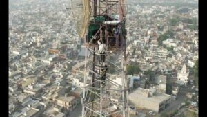 ਸਮਾਣਾ 'ਚ 400 ਫੁੱਟ ਉੱਚੇ ਟਾਵਰ 'ਤੇ 560 ਦਿਨਾਂ ਬਾਅਦ ਗੁਰਜੀਤ ਖਾਲਸਾ ਨੇ ਸਮਾਪਤ ਕੀਤਾ ਬੇਅਦਬੀ ਦਾ ਵਿਰੋਧ