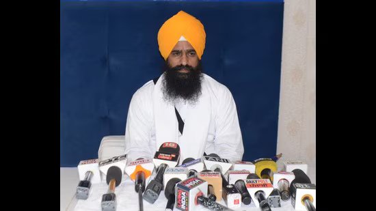 ਅਕਾਲ ਤਖ਼ਤ ਨੇ ਗੁਲਮਰਗ ਗੁਰਦੁਆਰਾ ਵਿਵਾਦ ਨੂੰ ਸੁਲਝਾਇਆ, ਨਾਮ ਨਹੀਂ ਬਦਲਿਆ