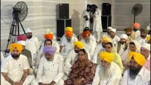 ਅਕਾਲ ਤਖ਼ਤ ਨੇ ਪੰਜਾਬ ਦੇ ਵਿਧਾਇਕਾਂ ਨੂੰ ਬੇਅਦਬੀ ਵਿਰੋਧੀ ਐਕਟ ਵਿੱਚ ਸੋਧ ਕਰਨ ਲਈ ਦਿੱਤਾ ਇੱਕ ਮਹੀਨੇ ਦਾ ਅਲਟੀਮੇਟਮ