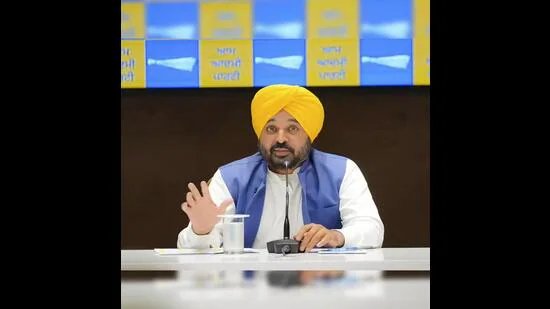 ਨੀਤੀ ਆਯੋਗ ਦੀ ਮੀਟਿੰਗ: ਮਾਨ ਨੇ ਰਾਜ ਲਈ ਵਿਸ਼ੇਸ਼ ਸ਼੍ਰੇਣੀ ਦਾ ਦਰਜਾ, ਸਰਹੱਦੀ ਖੇਤਰਾਂ ਲਈ ਵਿੱਤੀ ਪੈਕੇਜ ਦੀ ਮੰਗ ਕੀਤੀ