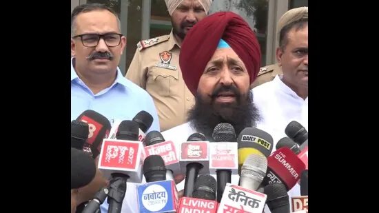 ਪੰਜਾਬ ਚੋਣਾਂ ਦੀਆਂ ਤਿਆਰੀਆਂ: ਕਾਂਗਰਸ ਅਬਜ਼ਰਵਰਾਂ ਨੇ ਸੂਬਾ ਇਕਾਈ ਦੇ ਨੇਤਾਵਾਂ ਨਾਲ ਸਮੀਖਿਆ ਮੀਟਿੰਗਾਂ ਦੀ ਸ਼ੁਰੂਆਤ ਕੀਤੀ