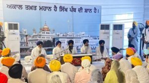 ਬੇਅਦਬੀ ਵਿਰੋਧੀ ਕਾਨੂੰਨ ਨੂੰ ਲੈ ਕੇ ਪੰਜਾਬ ਦੇ ਸਿੱਖ ਵਿਧਾਇਕਾਂ ਨੂੰ ਅਕਾਲ ਤਖ਼ਤ 'ਤੇ ਕਿਉਂ ਤਲਬ ਕੀਤਾ ਗਿਆ, ਇੱਕ ਮਹੀਨੇ ਦੀ ਸਮਾਂ ਸੀਮਾ ਤੈਅ
