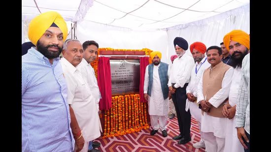 ਮਾਨ ਨੇ ਸਮਾਣਾ ‘ਚ 10 ਕਰੋੜ ਰੁਪਏ ਦੀ ਲਾਗਤ ਨਾਲ ਸਟੇਡੀਅਮ ਦਾ ਨੀਂਹ ਪੱਥਰ ਰੱਖਿਆ, ਖੇਡਾਂ ਨੂੰ ਨਸ਼ਿਆਂ ਨਾਲ ਲੜਨ ਦਾ ਸਭ ਤੋਂ ਵਧੀਆ ਹਥਿਆਰ ਦੱਸਿਆ