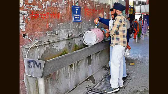 ਲੁਧਿਆਣਾ: ਨੁਕਸਦਾਰ ਵਾਟਰ ਕੂਲਰ ਨੇ ਬੱਸ ਸਟੈਂਡ ਦੇ ਰਾਹਗੀਰਾਂ ਨੂੰ ਕੀਤਾ ਸੁੰਨਸਾਨ