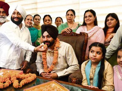 ਵਿਧਾਇਕ ਕੁਲਵੰਤ ਸਿੰਘ ਦਾ ਪੁੱਤਰ ਸਰਬਜੀਤ ਮੋਹਾਲੀ ਦਾ ਮੇਅਰ ਚੁਣਿਆ ਗਿਆ