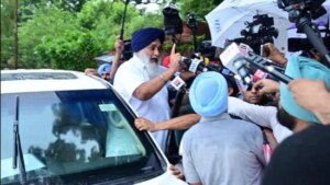 2015 ਦੀ ਬੇਅਦਬੀ, ਪੁਲਿਸ ਗੋਲੀਬਾਰੀ ਮਾਮਲੇ: ਸੁਖਬੀਰ ਚੰਡੀਗੜ੍ਹ ਵਿੱਚ SIT ਜਾਂਚ ਵਿੱਚ ਸ਼ਾਮਲ