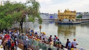 ਹਰਿਮੰਦਰ ਸਾਹਿਬ ਦੇ ਸ਼ਰਧਾਲੂਆਂ ਨੂੰ ਵੀਡੀਓ ਵਿਵਾਦ ਦਰਮਿਆਨ ਪੰਜਾਬ ਦੇ ਮੁੱਖ ਮੰਤਰੀ ਮਾਨ ਦੀ ਫੋਟੋ ਵਾਲੀ ਆਈਡੀ ਹਟਾਉਣ ਲਈ ਕਿਹਾ