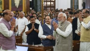 PM ਮੋਦੀ ਨੇ ਜਨਤਕ ਜੀਵਨ ਦੇ 25 ਸਾਲ ਪੂਰੇ ਕੀਤੇ, ਭਾਜਪਾ ਦੇ ਕਿਸ ਨੇਤਾ ਨੇ ਕੀ ਕਿਹਾ? ਇੱਥੇ ਪੜ੍ਹੋ