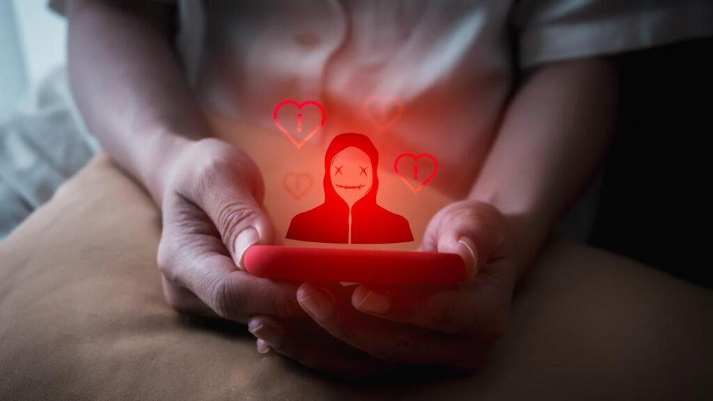 ਕੀ ਡੇਟਿੰਗ ਐਪਸ ਸੁਰੱਖਿਅਤ ਹਨ? Grindr, Tinder, Bumble ਅਤੇ Hinge ਪੜਤਾਲ ਅਧੀਨ