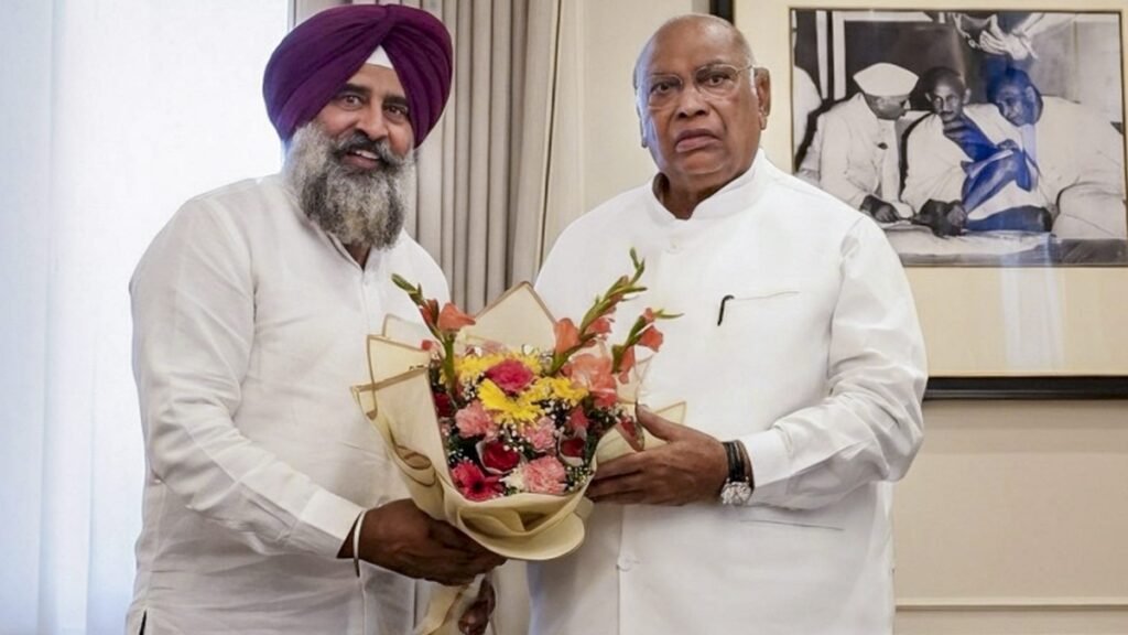 ਕੌਣ ਹੈ ਪਰਗਟ ਸਿੰਘ? ਹਾਕੀ ਦੇ ਮੈਦਾਨ ਤੋਂ ਸਿਆਸਤ ਤੱਕ ਦਾ ਸਫਰ, ਪੰਜਾਬ ਕਾਂਗਰਸ ਦੀ ਕਮਾਨ ਸੰਭਾਲੀ
